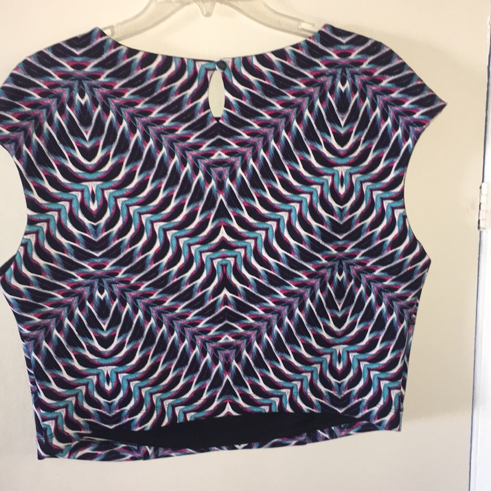 Patterned shirt - Picture 2 of 2